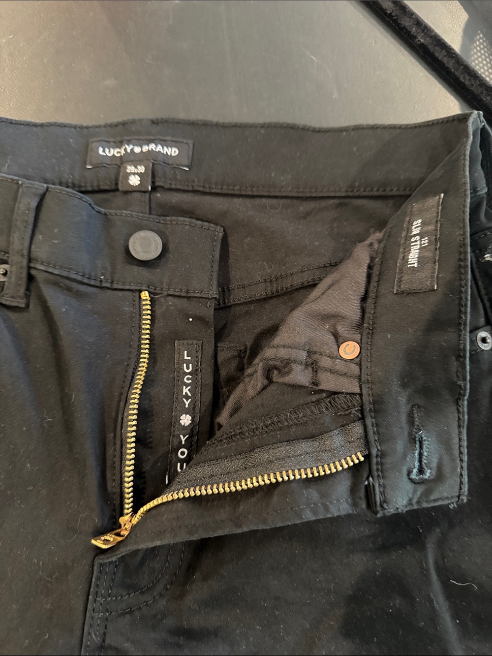 Lucky Brand Men’s Black Slim Straight Jeans with Gold Hardware